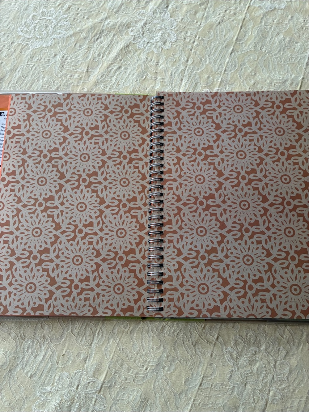 K&Company Smash Scrapbook/Journal
Eco Style - Picture 4 of 6
